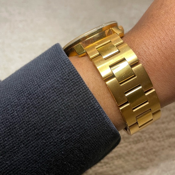 Rose gold Movado Women’s watch - Picture 3 of 6